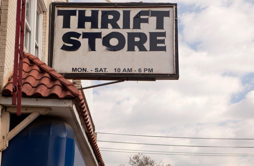 Why Thrifting is The Superior Shopping Experience